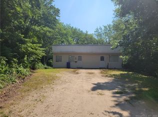 107 Stafford Rd, Ellington, CT 06029