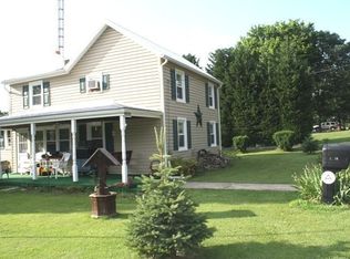 15518 Falling Waters Rd, Williamsport, MD 21795