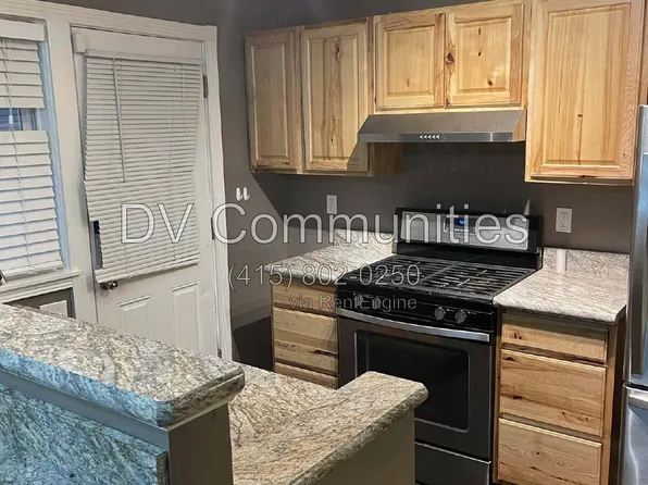 25300 Lake Shore Blvd, Euclid, OH 44132