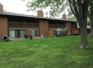 2300 Country Club Dr UNIT 7, Okoboji, IA 51355