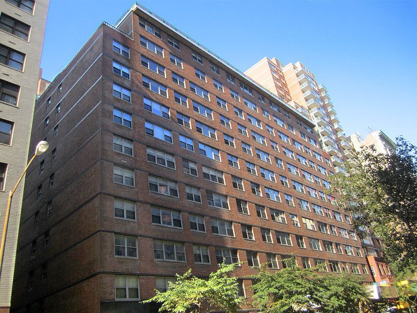 1st image of 10 W 15th St APT 1202