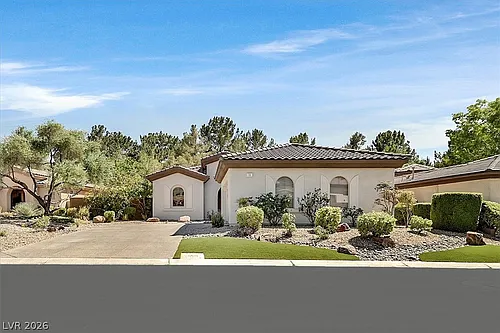11 Fountainhead Cir Photo 1