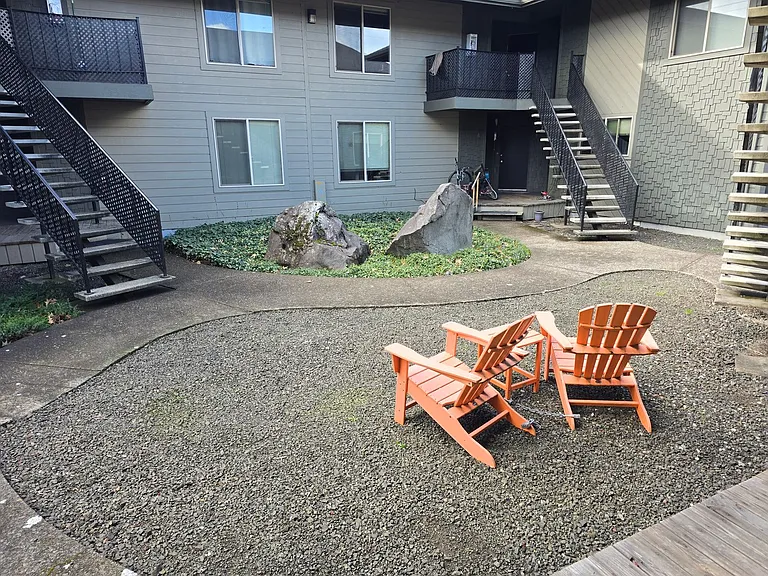 2615 NW Harrison Blvd — Photo 18