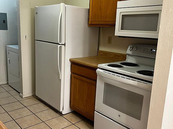 5th image of 6843 Arbor Springs Dr