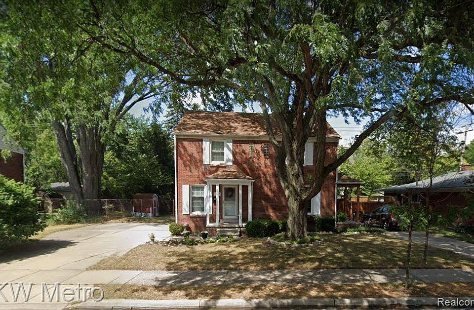 1st image of 1317 E 4th St