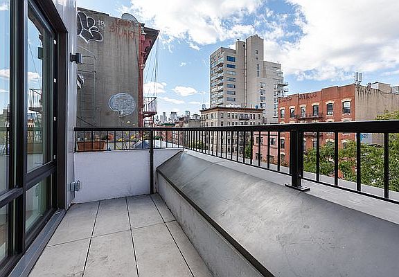 3rd image of 174 1st Ave APT 4