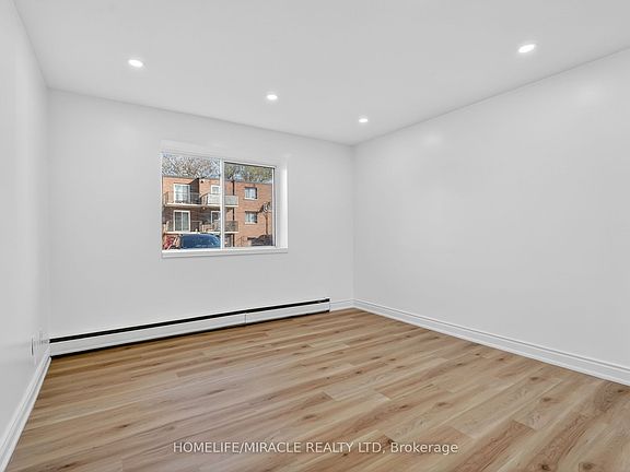 5th image of 456 Carlton St #5