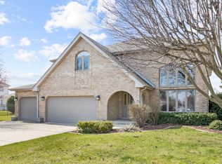 19332 Mansfield Ln, Mokena, IL 60448