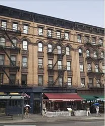 483 Amsterdam Avenue in Upper West Side