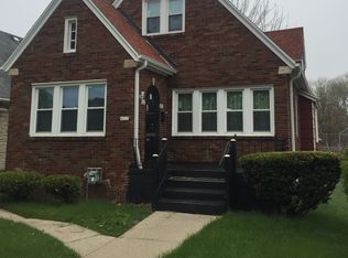 4225 N 15th St, Milwaukee, WI 53209
