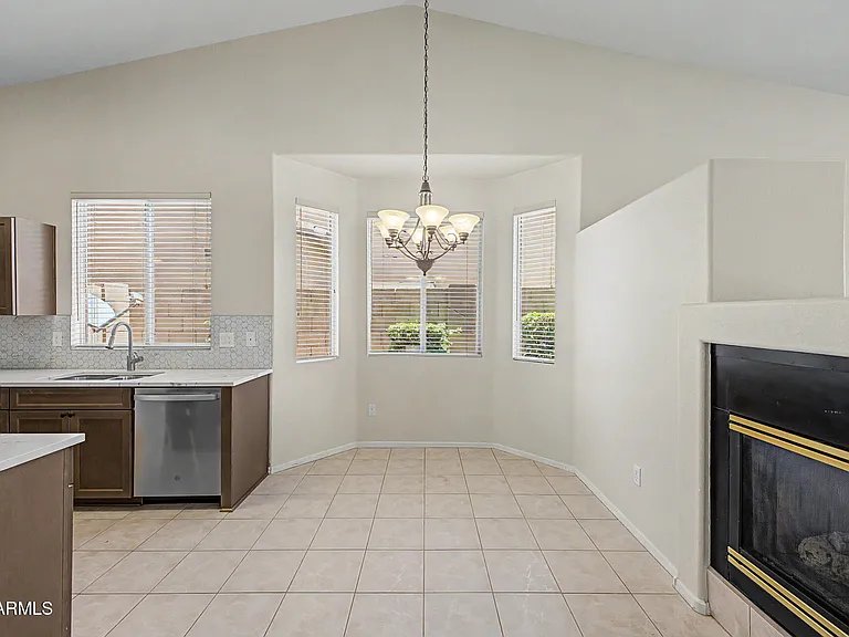 4545 E Rowel Rd — Photo 10
