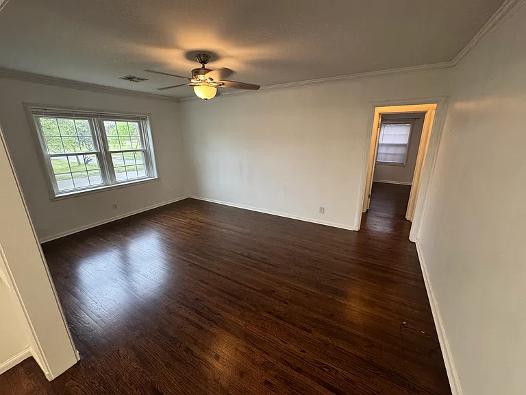 1322 S Atlanta Ave — Photo 3