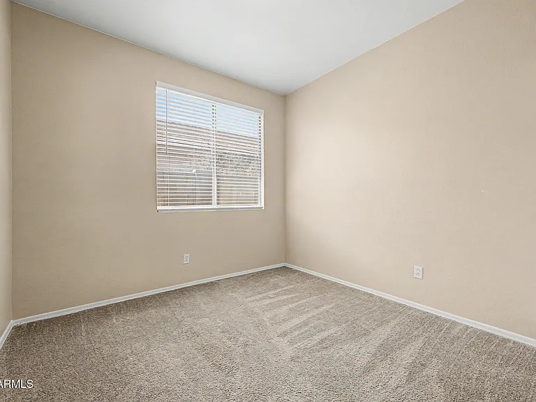6622 W Golden Ln — Photo 26