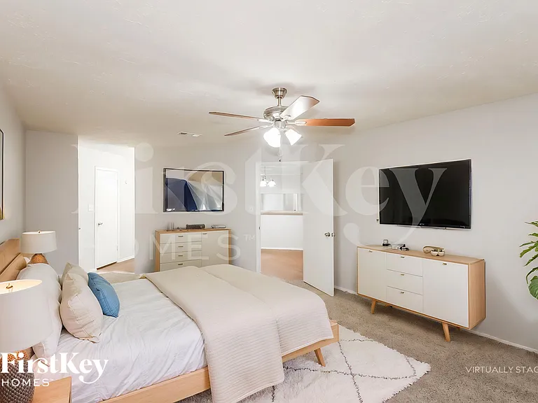 13323 Oak Ledge Dr — Photo 9