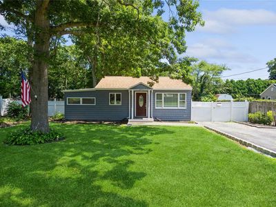 334 Carnation Drive, Shirley, NY, 11967