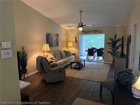 3rd image of 205 Country Club Dr