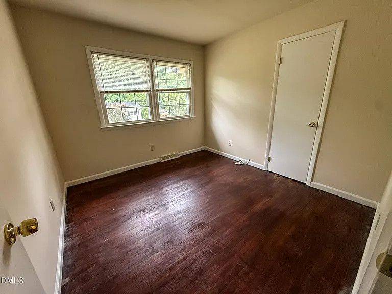 4717 Radcliff Rd — Photo 7