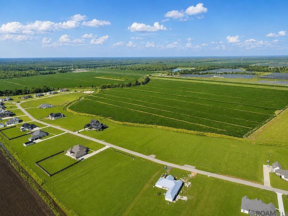 4th image of 370 Harvest Ln