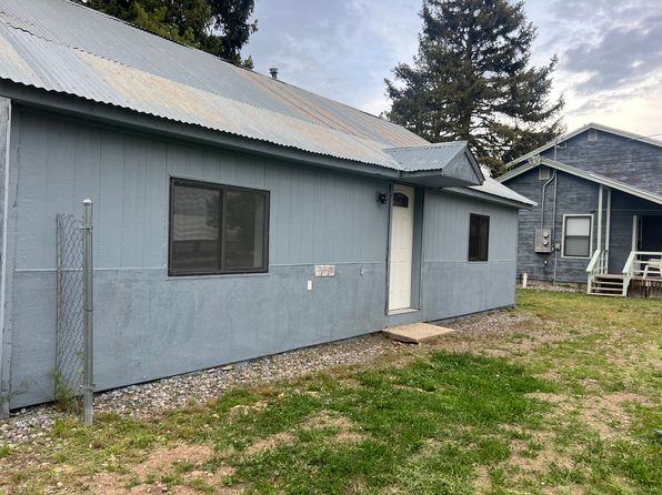 421 Maple Ave