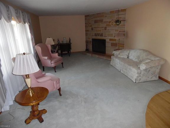 4th image of 1306 Cisler Dr