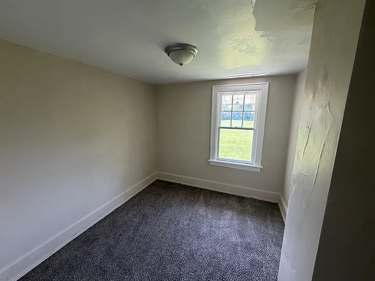 310 E Noble Ave #310 — Photo 7