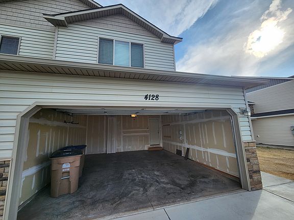 2nd image of 4128 Plateau Ct