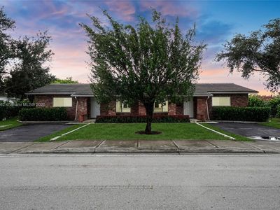 7516 NW 44th Ct, Coral Springs, FL, 33065