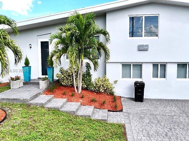 1st image of 2536 Flamingo Ln