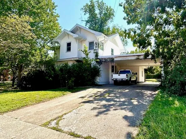 106 W Walnut Street, Bolivar, MO 65613