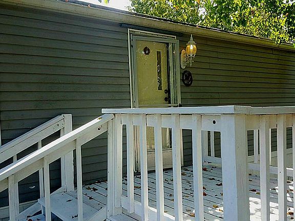 4th image of 1801 Sanford St