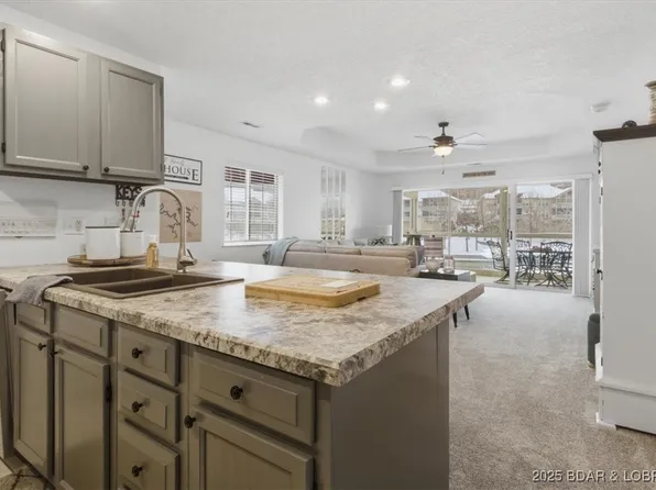 275 Charleston Dr #2A, Lake Ozark, MO 65049