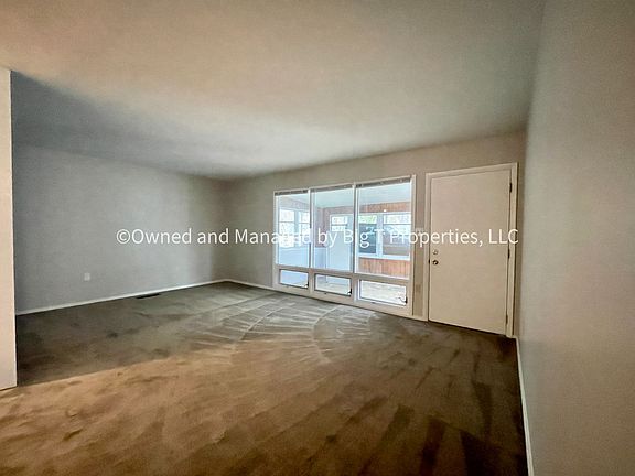 4th image of 16 Taylor Dr
