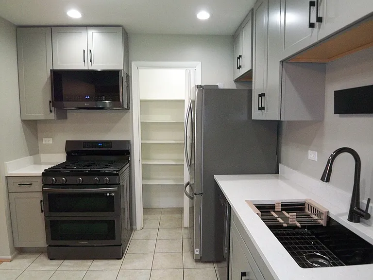 1546 Williamsburg Dr #C1 — Photo 12