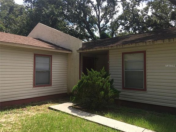 2nd image of 308 W Crescent Dr APT 3