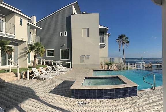 5th image of 6101 Padre Blvd #104
