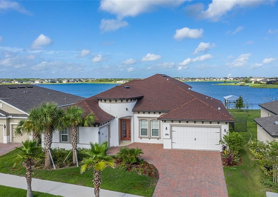 1st image of 11613 Lake Lucaya Dr
