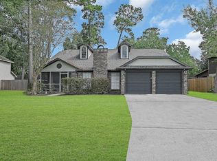 915 S Diamondhead Blvd, Crosby, TX 77532
