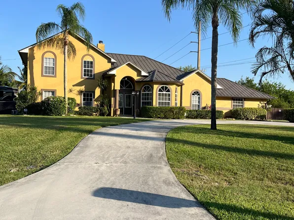 2582 SW Barber Ln, Port Saint Lucie, FL 34984