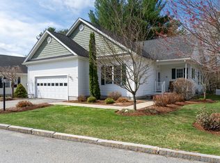 16 Nevins Dr, Londonderry, NH 03053