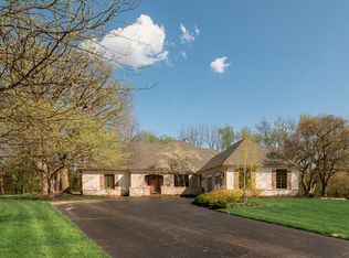 420 Fox Ct, Saint Charles, IL 60174