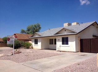 1432 E Vineyard Rd, Phoenix, AZ 85042