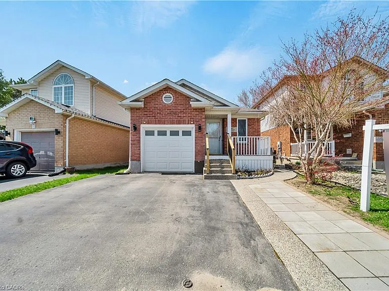 347 Keewatin Ave #MAIN LEVEL — Photo 1