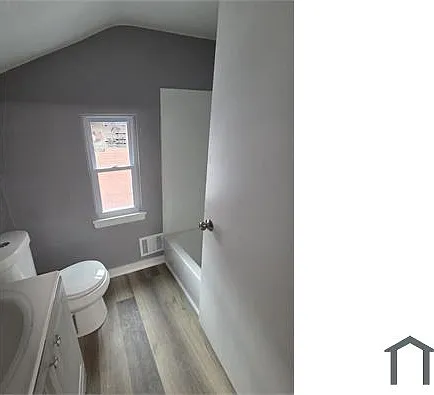 3 bed, 1188 sqft, $1,800 — Photo 4