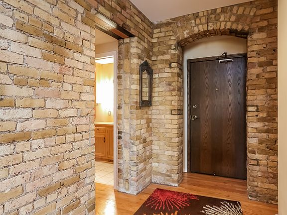 Unit foyer