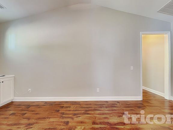 2nd image of 230 Widgeon Way