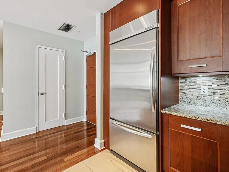 8100 River Rd #210A — Photo 8