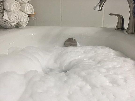 Jet tub!