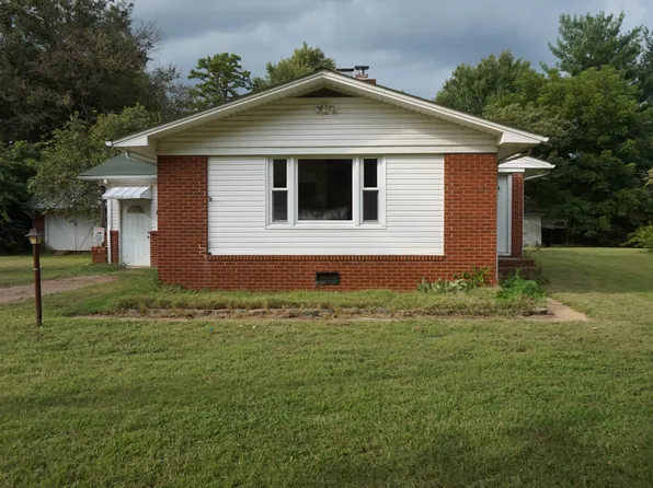 1108 Ashland Dr, Lexington, NC 27295