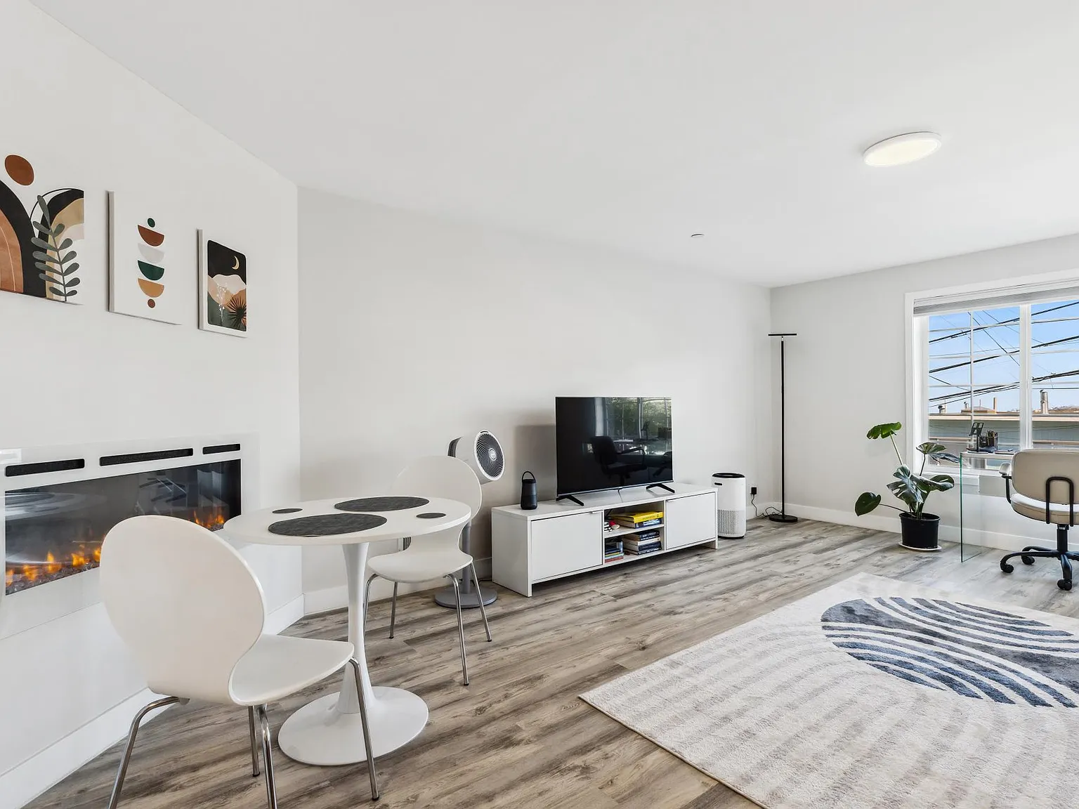 150A Josiah Ave — Photo 3