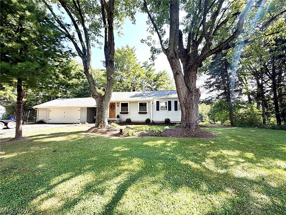 1st image of 11250 Loris Ave